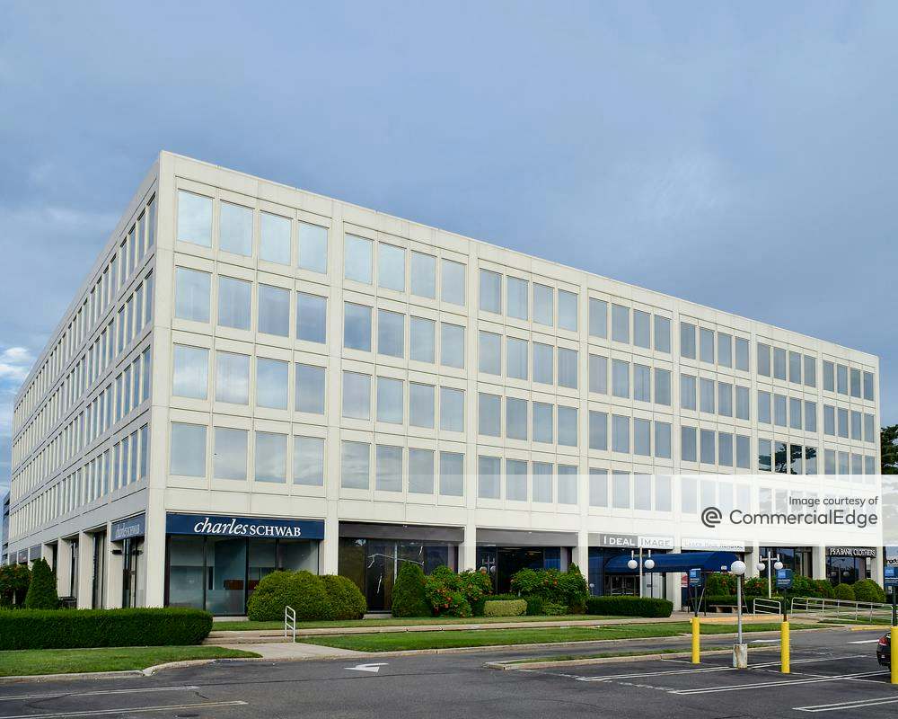 600 Old Country Road, Garden City, NY | Office Space